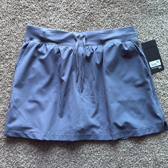 Side Pocket Athleisure Skort - Picture 5 of 7